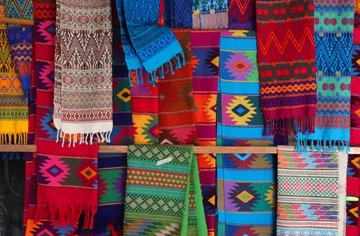 different kinds of scarfs